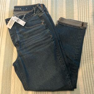 American Eagle NWT Tomgirl Jeans Size 12 - button up 👖